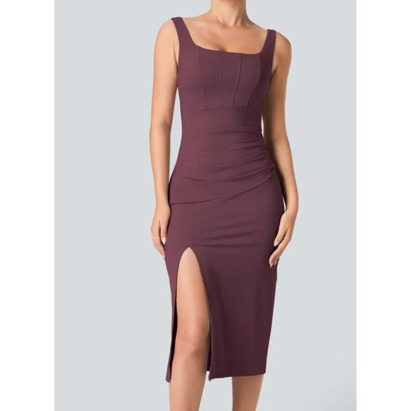 HALARA Dresses & Skirts - HALARA Dress Size SMALL SoftlyZero Airy Midi Square Neck Corset Split Fig